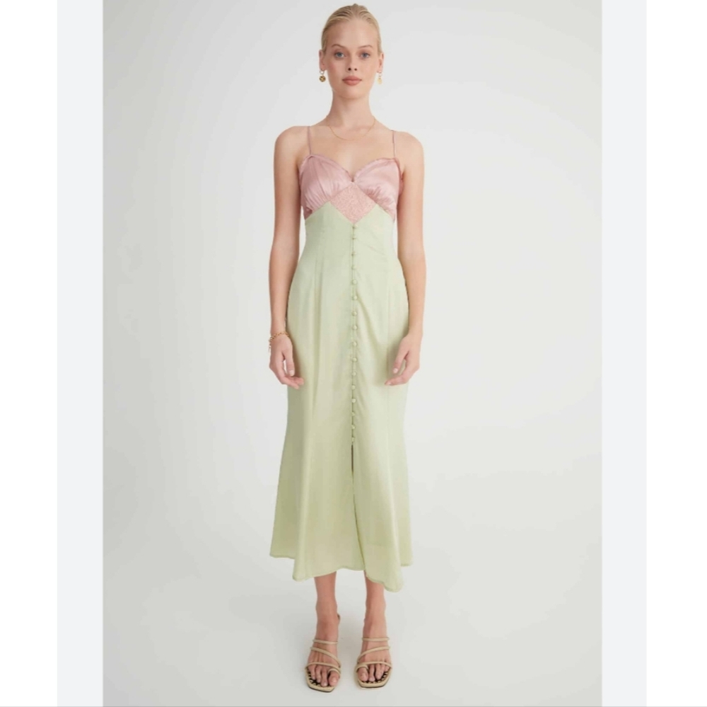 Hansen and Gretel Revolve Melon Silk Filomena Dress sz XS